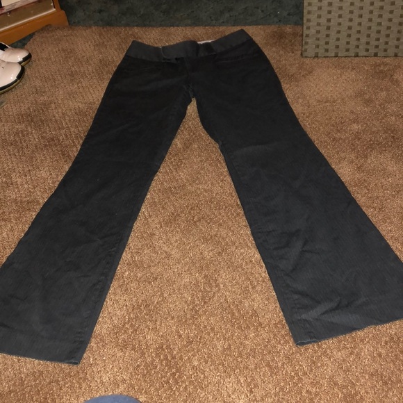 Professional woman’s pants - Picture 2 of 4